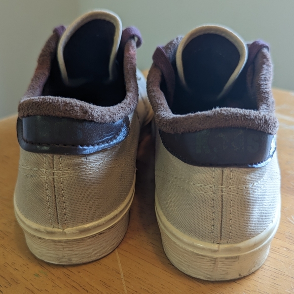 Vintage Keds Sneakers, Size 7.5 - Picture 3 of 6